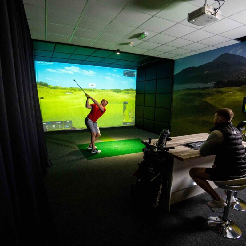 CG Golf Indoor Driving Range 62 scaled