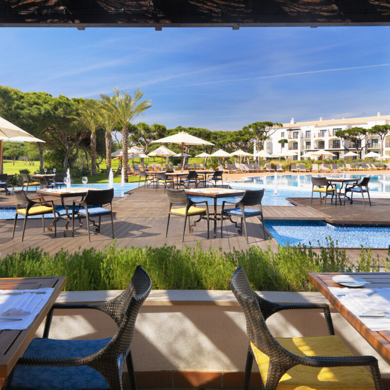 Pine Cliffs a Luxury Collection Resort golf terras zwembad 1