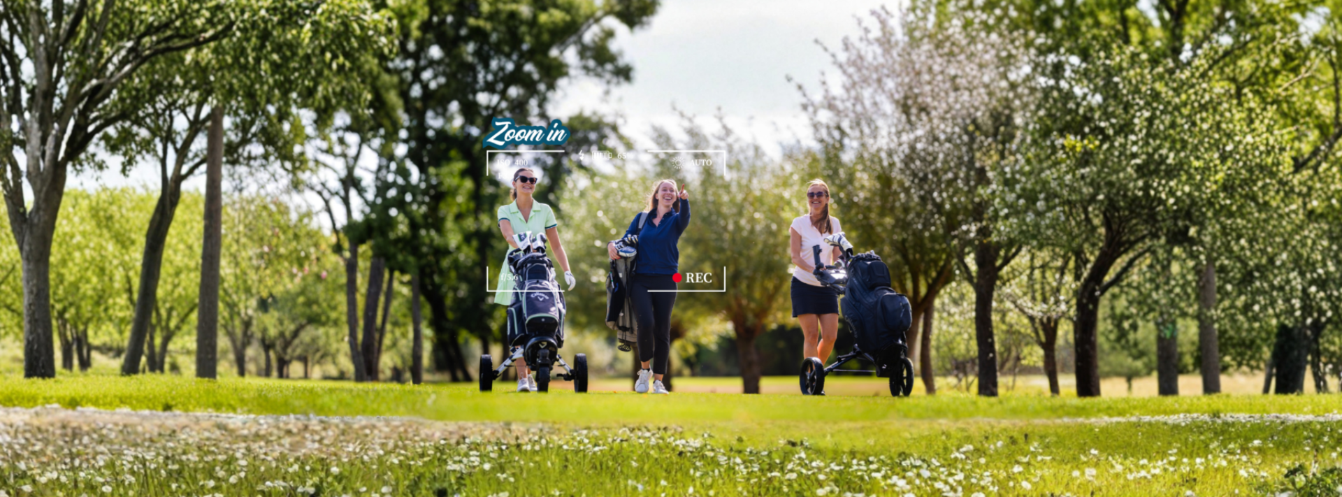 Zoom in Ladies first banner midden